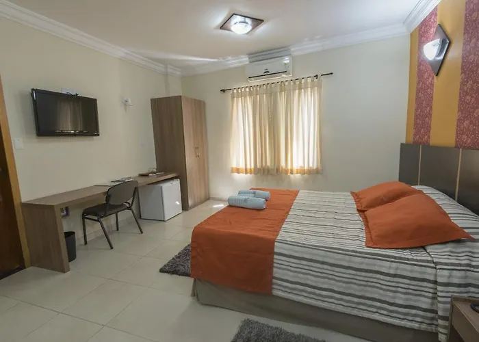 Hotel com jacuzzi: Monte Serrat Hotel